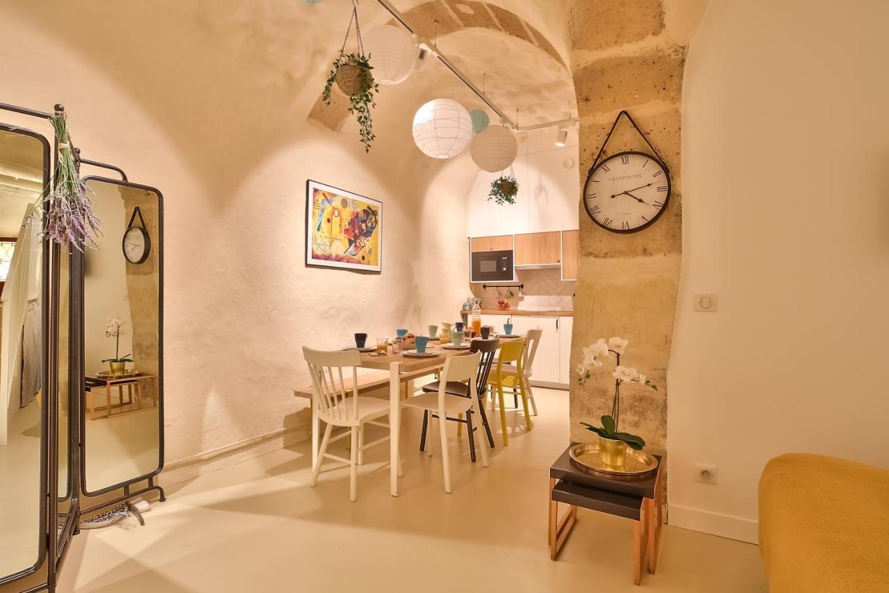 New Stunning 4 Bdrs Apt, With Ac - Le Marais Paris Exterior foto